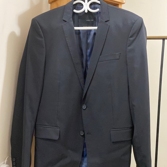 Black Tag by Zara Man black suit - Picture 1 of 6